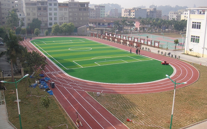 南寧市青秀區莫村小學—200米預制型塑膠跑道